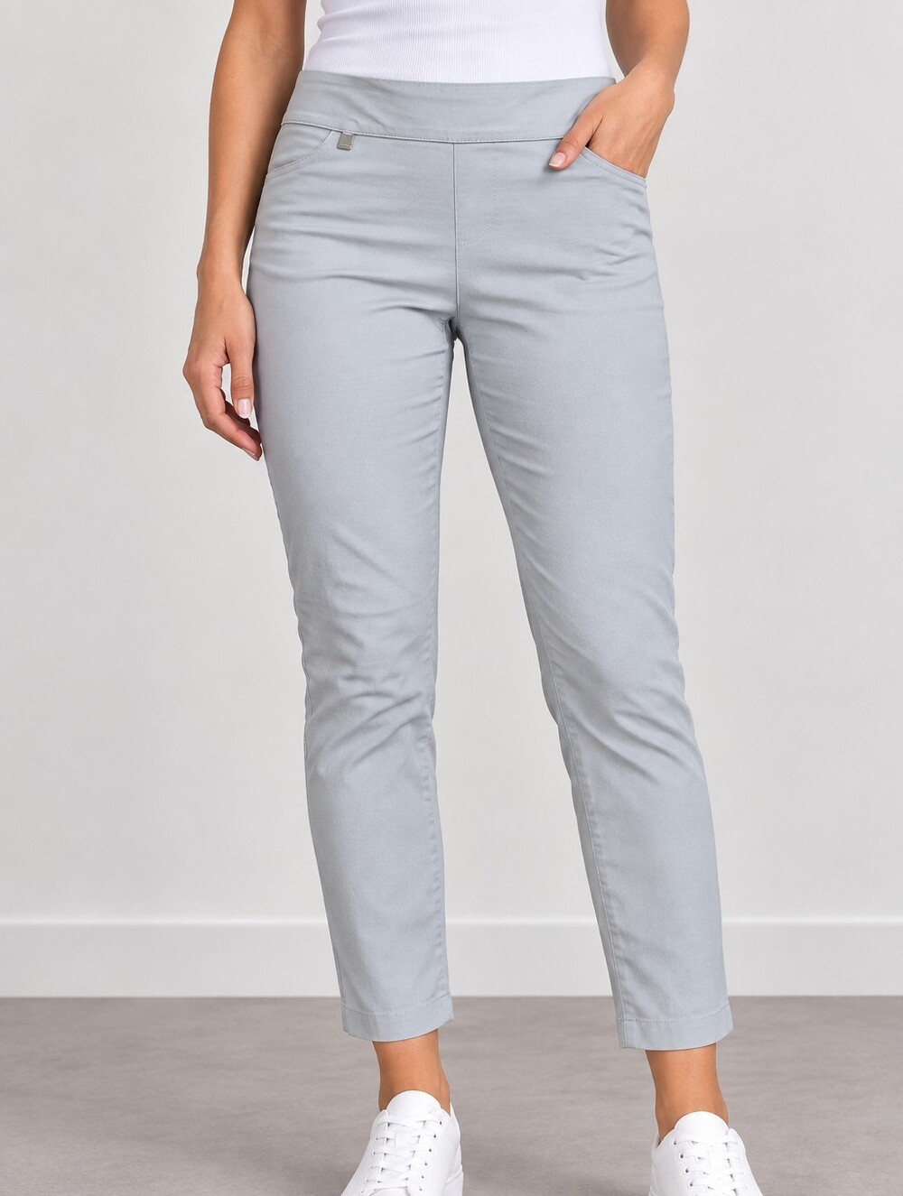 ๐ Peck & Peck -Light Gray Stretch Pants